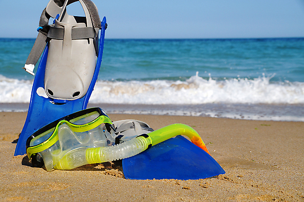 포토 JPG 해외이미지 모래 스포츠 바다 여행 백그라운드 장신구 자연 휴가 고글 가면 취미 사람없음 야외 물 여름 파란색 세트 맑음 수중 수영 활발 장비 스노클링 오브젝트 다이빙 물갈퀴 해외포토 자연요소 계절 컬러 컨셉 날씨 수상스포츠 생태계 수중스포츠 파일형식 이미지허브