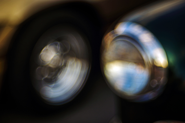 포토 JPG 해외이미지 디자인 백그라운드 컨셉 곡선 부분 자동차 유리 추상 미술 사람없음 빛 반사 금속 수확 골동품 역사 클래식 은색 소프트포커스 향수 묘사 오브젝트 질감 서식 복고 광택 범퍼 옛날 자동 스타일 카피스페이스 해외포토 선 육상교통 컬러 무늬 농업 재질 문화예술 촬영기법 화장품 공백 파일형식 이미지허브