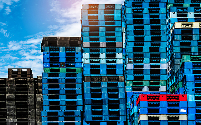 포토 JPG 해외이미지 구름 디자인 산업 비즈니스 포장 공장 교통시설 하늘 사람없음 빛 쌓기 상점 재활용 장비 화물 제조 상품 나무상자 플라스틱 창고 무역 상업 수납 단상 대여 분배 수입 신발장 해외포토 자연요소 교통 공업 모션 재질 상자 운송업 시설 친환경 파일형식 이미지허브