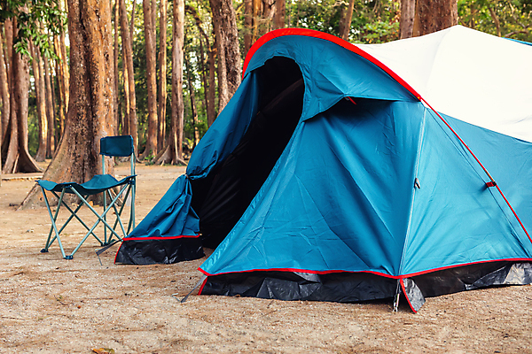 포토 JPG 해외이미지 나무 라이프스타일 행복 여행 백그라운드 컨셉 의자 자연 휴가 휴식 국립공원 텐트 풍경 사람없음 야외 옆모습 초록색 여름 파란색 햇빛 태양 일출 고요 일몰 하이킹 황무지 숲 모닥불 땅 캠핑장 에코 장면 공상 추적 해외포토 자연요소 식물 계절 공원 감정 뷰포인트 컬러 가구 모션 불 레저 캠핑도구 생활 노을 환경 캠핑 생태계 파일형식 이미지허브