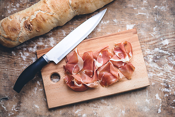포토 JPG 해외이미지 전통 접시 문화 음식 빵 백그라운드 토마토 샌드위치 건강 육류 돼지고기 요리 사람없음 목재 가로 빨간색 초록색 식당 흰색 시골 신선 파마 소시지 스페인 칼 맛 아침식사 바게트 지중해 먹기 묘사 오브젝트 유기농 올리브 햄 후추 점심식사 살라미 스페인어 치유 해외포토 나무 헤어스타일 식기 웰빙 열매 유럽 바다 컬러 컨셉 채소 식재료 재료 모션 상점 식사 가공식품 향신료 파일형식 이미지허브