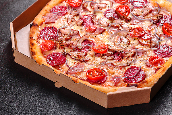 포토 JPG 해외이미지 전통 음식 조각 백그라운드 토마토 채소 탁자 치즈 피자 패스트푸드 육류 요리 사람없음 목재 식당 식사 저녁식사 버섯 이탈리아 껍질 시골 뜨거움 소시지 닫기 이탈리아음식 맛 정상 굽기 허브 속도 매움 햄 레시피 후추 바질 모짜렐라치즈 살라미 페퍼로니 해로움 핸드메이드 해외포토 나무 식물 유럽 가구 컨셉 식재료 재료 모션 유제품 서양음식 상점 가공식품 인스턴트 구이 향신료 파일형식 이미지허브