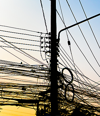 포토 JPG 해외이미지 동물 디자인 실루엣 야생동물 선 백그라운드 패턴 날개 자연 조류 하늘 추상 휴식 거리 앉기 사람없음 야외 파란색 검은색 황혼 일몰 새벽 회색 도시 기다림 저녁 전화기 깃털 질감 비둘기 철사 동물상 엘리먼트 줄서기 해외포토 자연요소 컬러 컨셉 무늬 모션 촬영기법 조형물 노을 야간 생태계 파일형식 이미지허브