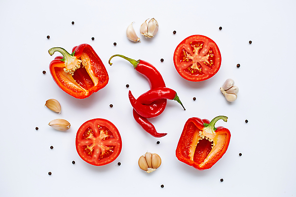 포토 JPG 해외이미지 백그라운드 토마토 채소 식재료 고추 단면 파프리카 실내 마늘 사람없음 신선 흰배경 후추 해외포토 내부 흰색 향신료 파일형식 이미지허브