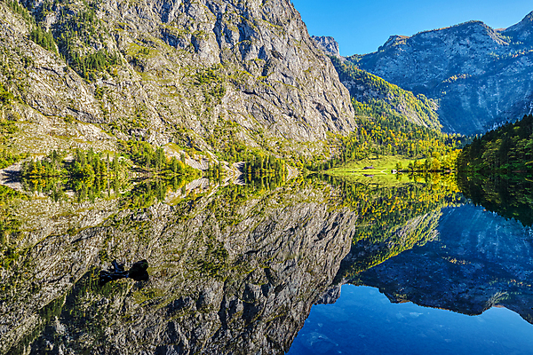 포토 JPG 해외이미지 호수 여행 자연 벽지 하늘 휴가 산 독일 국립공원 풍경 사람없음 야외 목재 초록색 물 여름 햇빛 반사 고요 하이킹 시골 연못 숲 알프스 랜드마크 절정 판잣집 바이에른 바이에른사람 해외포토 자연요소 나무 계절 공원 유럽 컬러 재료 레저 주택 태양 생태계 파일형식 이미지허브