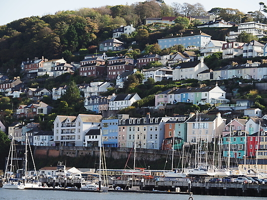 포토 JPG 해외이미지 영어 휴가 영국 잉글랜드 주택 풍경 사람없음 컬러풀 강가 언덕 타운 계단식 해외포토 문자 유럽 컬러 건물 강 도시 파일형식 이미지허브