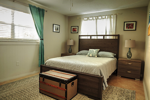 포토 JPG 해외이미지 선 건축양식 휴식 주택 사람없음 장식 파란색 침실 잠 궤 해외포토 건축 컬러 컨셉 건물 파일형식 이미지허브