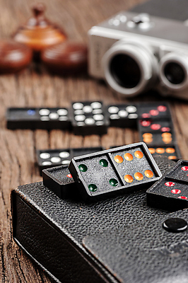 포토 JPG 해외이미지 조각 놀이 취미 사람없음 장난감 숫자 수확 게임 도박 계획 갑판 심볼 타일 오브젝트 복고 직사각형 강조 해외포토 도형 문자 컨셉 농업 배_교통 파일형식 이미지허브