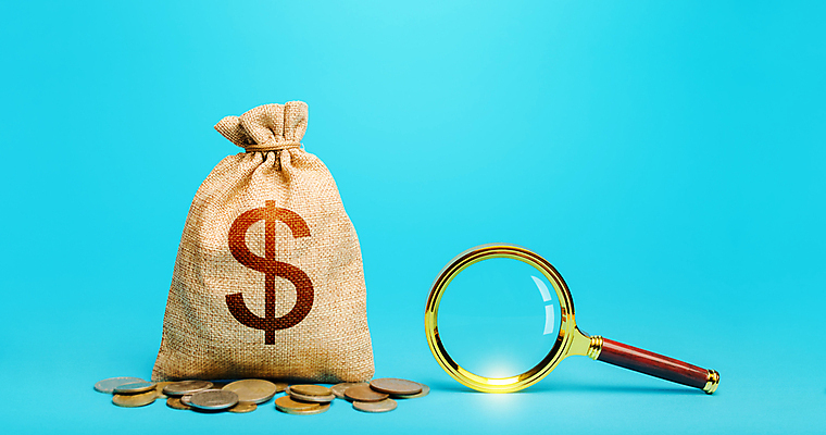 포토 JPG 해외이미지 돈 돋보기 사람없음 금융 경제 달러 돈자루 검색 파란배경 자원 발견 개발 해외포토 백그라운드 파란색 재산 파일형식 이미지허브