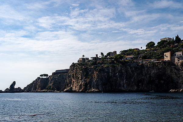 포토 JPG 해외이미지 바다 여행 백그라운드 건축양식 자연 하늘 표면 사람없음 야외 물 파란색 빛 햇빛 태양 환경 이탈리아 내추럴 해외포토 자연요소 건축 유럽 컬러 생태계 파일형식 이미지허브