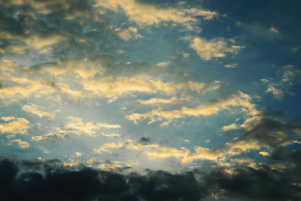 포토 JPG 해외이미지 구름 백그라운드 패턴 모션 자연 벽지 하늘 바람 날씨 추상 풍경 사람없음 야외 여름 파란색 빛 햇빛 태양 환경 침묵 봄 활발 자유 흰색 분위기 질감 장면 천국 내추럴 깊이 몽환 해외포토 자연요소 계절 컬러 컨셉 무늬 소리 생태계 파일형식 이미지허브