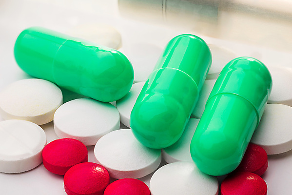 포토 JPG 해외이미지 백그라운드 건강 병원 사람없음 치료 알약 약 고통 흰색 닫기 질병 플라스틱 약국 처방 팩 패키지 모음 조제 돌봄 마약 복용 진통제 치료제 항생제 해외포토 감정 컬러 의학 모션 재질 화장품 만들기 파일형식 이미지허브