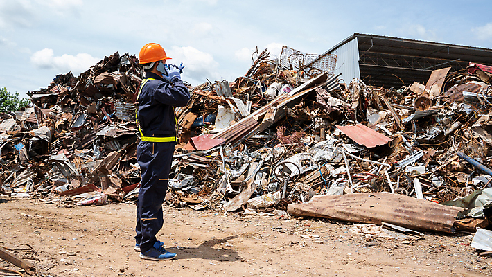 포토 JPG 해외이미지 식물 산업 백그라운드 가방 비즈니스 공장 한명 초록색 파란색 반려동물 글로벌 쌓기 환경 기계 재활용 흰색 제조 보호 쓰레기 폐기물 플라스틱 수집 버리기 에스컬레이터 부활 재활용품 흙더미 낭비 경영 방법 생태학 중고 컨베어밸트 해외포토 동물 1 잡화 교육 컬러 컨셉 공업 모션 재질 사람 흙 친환경 파일형식 더미 이미지허브