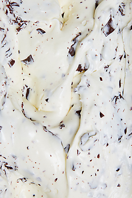 포토 JPG 해외이미지 음식 백그라운드 아이스크림 디저트 사람없음 가로 갈색 초콜릿 보라색 냉동 얼음 소용돌이 달콤 맛 크림 상쾌 질감 코코아 프리미엄 해외포토 자연요소 감정 음료 컬러 컨셉 회오리 파일형식 이미지허브