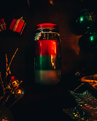 포토 JPG 해외이미지 디자인 계절 행복 별 종교 크리스마스 촛불 불 휴가 새해 크리스마스카드 아이디어 선물 사람없음 장식 빨간색 빛 산타클로스 노란색 평화 축제 어둠 희망 기쁨 축하 인사 소나무 뜨거움 신용카드 영혼 황금 야간 12월 연도 심볼 장면 마법 빛망울 연소 광 왁스 해외포토 자연요소 나무 기념일 감정 컬러 컨셉 초 카드_감사 금융 예절 날짜 파일형식 이미지허브