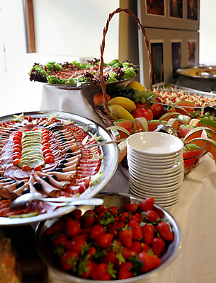 포토 JPG 해외이미지 접시 음식 결혼 채소 탁자 딸기 포도 호텔 휴가 바나나 건강 육류 요리 이벤트 사람없음 장식 파티 요식업 식당 식사 저녁식사 샐러드 축하 신선 고급 맛 사과 배열 서비스 준비 올리브 햄 슬라이스 브런치 점심식사 뷔페 해외포토 식기 열매 산업 가구 컨셉 과일 식재료 숙소 상점 파일형식 이미지허브