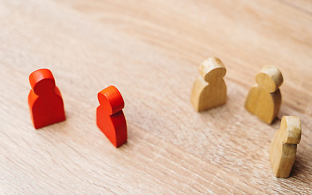 포토 JPG 해외이미지 컨셉 노동자 거리 건강 사람 사람없음 목재 건강관리 펼침 정보 사회 환경오염 바이러스 보호 질병 위험 예방 감염 번짐 전염 일반 고립 소셜 위생관리 인플루엔자 전염병 주목 증상 해외포토 나무 직업 재료 의학 모션 관리 공동체 파일형식 효과 이미지허브