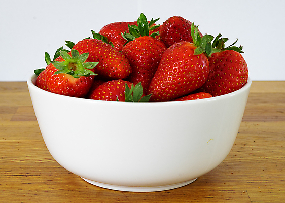 포토 JPG 해외이미지 계절 열매 음식 조각 백그라운드 다이어트 채소 과일 자연 유리 탁자 딸기 디저트 건강 사람없음 목재 빨간색 초록색 여름 컬러풀 흰색 신선 그룹 사발 우아함 달콤 맛 오브젝트 상쾌 유기농 질감 날것 칼로리 내추럴 숙성 옛날 해외포토 나무 식물 웰빙 감정 컬러 가구 컨셉 재료 재질 사기그릇 생태계 파일형식 이미지허브