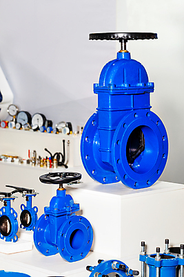 포토 JPG 해외이미지 산업 이동 부분 공장 사람없음 물 파란색 금속 힘 장비 흐름 추위 견과류 공구 바퀴 수리 제조 연결 오브젝트 기중기 시스템 공학 경영 그만 철강 파이프라인 하드웨어 해외포토 자연요소 교육 컬러 컨셉 비즈니스 공업 재질 컴퓨터 도구 중장비 파이프_관 파일형식 이미지허브