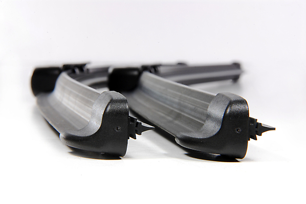 포토 JPG 해외이미지 조각 백그라운드 창문 손가락 교통시설 모션 자동차 유리 안전 사람없음 운전 흰색 공구 칼날 수리 빨래 묘사 오브젝트 서비스 고무 청소부 유지 고립 자동 차고 해외포토 직업 손 육상교통 컬러 교통 가사 재질 도구 시설 파일형식 이미지허브