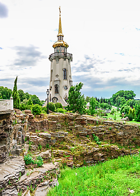 포토 JPG 해외이미지 나무 전통 공원 유럽 종교 길 여행 건축양식 자연 휴식 풍경 사람없음 여름 산책 기도 사찰 휴양지 복잡 우크라이나 해외포토 식물 계절 공공시설 건축 나라 컨셉 종교건축 장소 생태계 파일형식 이미지허브