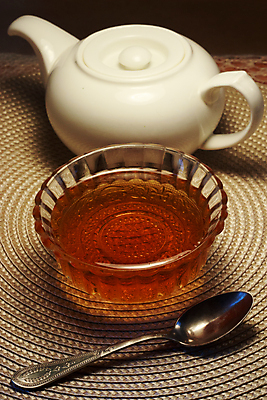 포토 JPG 해외이미지 전통 음료 음식 재료 유리 주전자 티타임 따뜻함 동양인 사람없음 빛 갈색 금속 숟가락 검은색 중국 흰색 신선 뜨거움 도자기 원형 액체 사발 황금 아침식사 냄비 찻주전자 인도인 가득함 상쾌 유기농 질감 아로마 꿀 동쪽 내추럴 양조 해외포토 도형 외국인 웰빙 감정 아시아 컬러 재질 주방용품 휴식 수저 인종 식사 사기그릇 솥 방향 파일형식 이미지허브