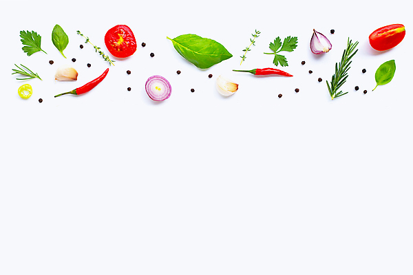 포토 JPG 해외이미지 백그라운드 채소 식재료 방울토마토 고추 실내 마늘 사람없음 신선 흰배경 후추 바질 로즈메리 적양파 카피스페이스 해외포토 토마토 양파 내부 공백 흰색 허브 향신료 파일형식 이미지허브