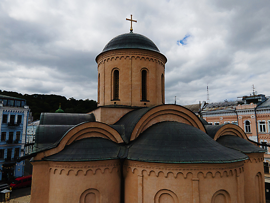 포토 JPG 해외이미지 전통 외관 유럽 기독교 종교 여행 십자가 건축양식 안테나 사람없음 건물 여름 도시풍경 성당 교회 탑 종 도시 사찰 영혼 역사 재산 황금 큼 수도원 동쪽 비잔틴 옛날 우크라이나 해외포토 건축물 계절 건축 나라 통신 종교건축 풍경 금융 크기 방향 제국 파일형식 이미지허브