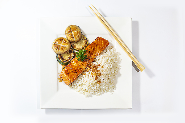 포토 JPG 해외이미지 접시 음식 채소 요리 사람없음 튀김 신선 레몬 허브 해산물 연어 후추 해외포토 식물 식기 과일 어류 향신료 파일형식 이미지허브