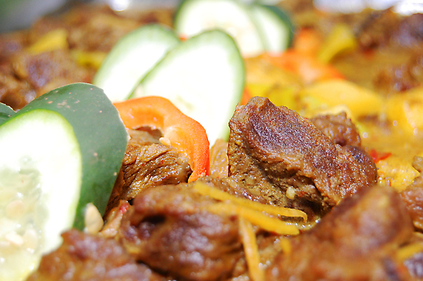 포토 JPG 해외이미지 접시 음식 채소 육류 요리 사람없음 식사 저녁식사 여러개 소고기 맛 혼합 먹기 토막 점심식사 해외포토 식기 다수 컨셉 식재료 모션 파일형식 이미지허브