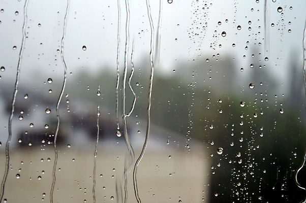 포토 JPG 해외이미지 백그라운드 패턴 창문 자연 유리 표면 날씨 추상 사람없음 물 빛 거품 회색 젖음 물방울 투명 액체 떨어짐 빗방울 질감 해외포토 자연요소 컬러 컨셉 무늬 재질 비_날씨 생태계 파일형식 이미지허브