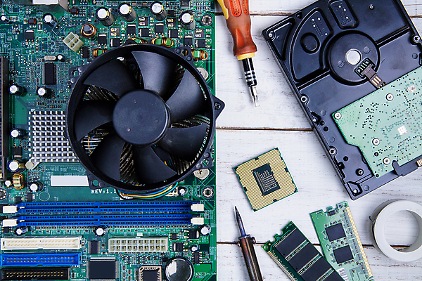 포토 JPG 해외이미지 백그라운드 비즈니스 사람없음 컴퓨터 세트 금속 장비 공구 나사 업무 작업실 수리 은색 묘사 오브젝트 고정 평행 램 마더보드 업그레이드 직진 철강 하드웨어 해외포토 컬러 재질 전자제품 도구 작업 파일형식 이미지허브