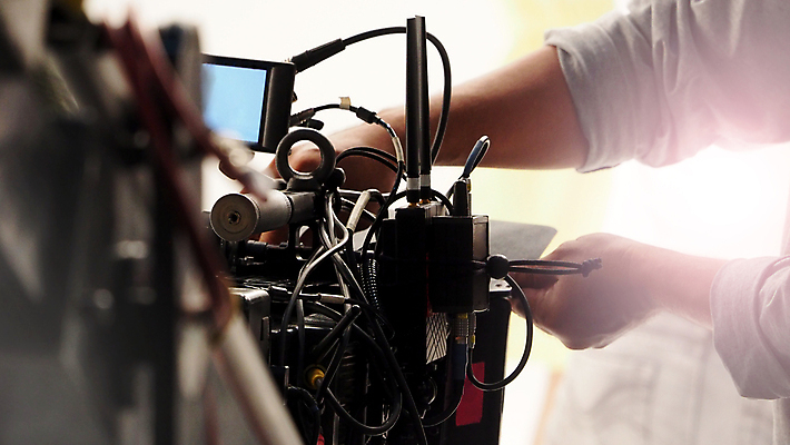 포토 JPG 해외이미지 직업 산업 사람없음 세트 카메라 디지털 스크린 촬영 텔레비전 장비 업무 작업 발사 승무원 영화관 사진사 필름 영화 만들기 방송 장면 삼각대 동영상 책임자 운영자 프로듀서 해외포토 모션 문화예술 전자제품 극장 작가 파일형식 이미지허브