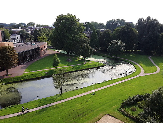 포토 JPG 해외이미지 음식 농업 비즈니스 건축양식 사람 사람없음 건물 반사 자전거 도시 시장 모서리 냄비 네덜란드 대학교 정사각형 광장 미로 시청 지도책 포럼 해외포토 도형 건축물 건축 유럽 산업 학교 책 바이크 솥 토론 관공서 파일형식 이미지허브
