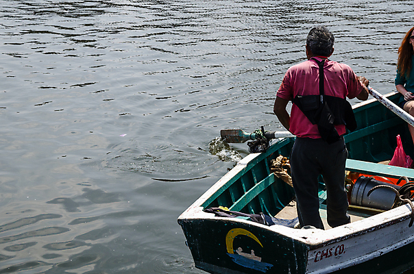 포토 JPG 해외이미지 전통 문화 얼굴 여행 포즈 백그라운드 교통시설 자연 하늘 낚시 어업 풍경 성인 사람없음 물 여름 파란색 태양 반사 운전 보트 속도 낚시꾼 옛날 페루 해외포토 자연요소 계절 산업 컬러 교통 배_교통 모션 레저 사람 신체부위 남아메리카 시설 생태계 파일형식 이미지허브