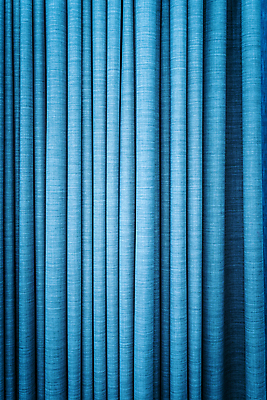 포토 JPG 해외이미지 디자인 산업 물결 백그라운드 패턴 벽지 추상 주택 사람없음 내부 장식 세로 파란색 직물 면 커튼 거친 주름 조직 매끈함 묘사 질감 웨이브 부드러움 구김 시각장애인 얇은 엮은 접기 해외포토 컬러 무늬 모션 건물 감각 장애인 파일형식 이미지허브