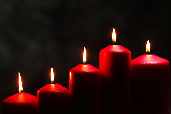 포토 JPG 해외이미지 스튜디오촬영 전통문화 크리스마스 촛불 추상 휴가 불꽃 조명 선물 사람없음 장식 가로 빛 컬러풀 축하 영혼 우아함 닫기 예측 일렬 빛망울 광 정물화 카피스페이스 해외포토 전통 기념일 문화 컬러 컨셉 무늬 초 모션 불 실내 공백 그림 파일형식 이미지허브