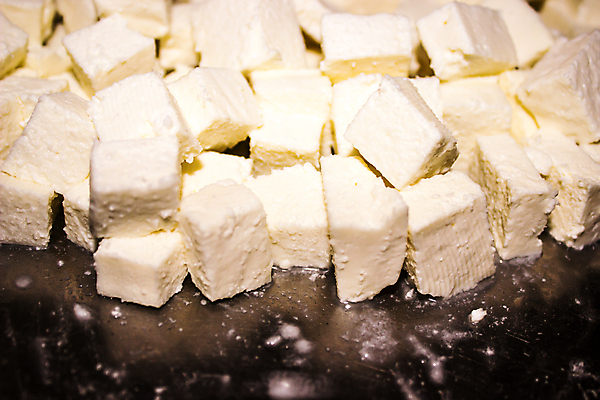 포토 JPG 해외이미지 전통 접시 음식 빵 조각 백그라운드 토마토 벽지 탁자 호텔 치즈 피자 건강 요리 동양인 사람없음 목재 식당 검은색 식사 저녁식사 이탈리아 껍질 흰색 시골 신선 맛 바비큐 자르기 인도인 굽기 그림 시골집 매움 슬라이스 반죽 후추 바질 점심식사 채식주의자 페퍼로니 피자집 핸드메이드 해외포토 외국인 나무 식기 유럽 컬러 가구 컨셉 채소 재료 모션 숙소 유제품 주택 패스트푸드 서양음식 인종 상점 소시지 구이 향신료 채식 파일형식 이미지허브