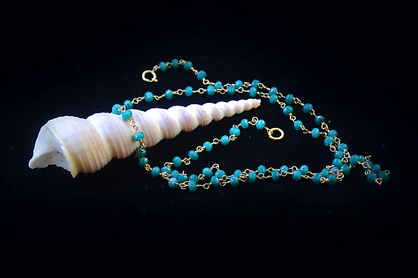 포토 JPG 해외이미지 디자인 결혼 백그라운드 목걸이 팔찌 선물 사람없음 빛 유행 귀걸이 바위 반지 화려 황금 고급 은색 크리스탈 보석 수집 에메랄드 다이아몬드 보물 고립 루비 사파이어 전용 터키석 핸드메이드 해외포토 컬러 컨셉 장신구 이벤트 돌_바위 광석 파일형식 이미지허브