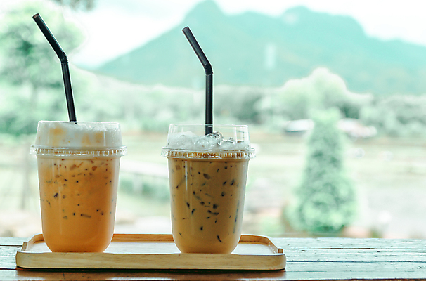 포토 JPG 해외이미지 디자인 커피 음료 음식 백그라운드 과일 유리 탁자 딸기 디저트 사람없음 목재 컵 초록색 여름 갈색 상점 식당 초콜릿 냉동 얼음 카페 우유 추위 수확 흰색 시골 신선 뜨거움 차 달콤 맛 아침식사 시원함 설탕 상쾌 복고 아로마 카푸치노 에스프레소 라떼 모카 카페인 해외포토 자연요소 나무 식기 계절 감정 컬러 가구 컨셉 농업 재료 재질 유제품 식사 파일형식 이미지허브