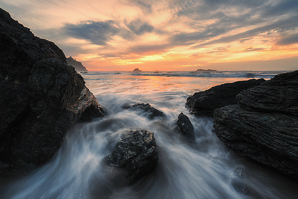 포토 JPG 해외이미지 구름 바다 여행 백그라운드 오렌지 자연 하늘 아침 날씨 풍경 해변 사람없음 야외 빨간색 물 여름 파란색 빛 컬러풀 햇빛 태양 반사 노란색 일출 미국 어둠 황혼 일몰 새벽 저녁 캘리포니아 장면 내추럴 수평선 해외포토 주간 자연요소 계절 컬러 북아메리카 과일 노을 야간 생태계 파일형식 이미지허브