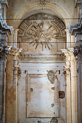 포토 JPG 해외이미지 유럽 여행 건축양식 하늘 지붕 파노라마 풍경 사람없음 야외 건물 도시풍경 햇빛 교회 마을 이탈리아 바위 도시 역사 지중해 타운 바로크 옛날 해외포토 건축물 건축 나라 바다 종교건축 촬영기법 태양 돌_바위 파일형식 이미지허브