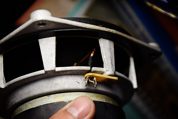 포토 JPG 해외이미지 직업 음악 컨셉 사람없음 스마트폰 파티 바구니 모니터 확성기 소리 장비 수확 클래식 수리 캐비닛 묘사 러시아 전자 오디오 시스템 자석 목소리 감싸기 소비에트 시험공부 업그레이드 옛날 캡모자 힘찬 해외포토 모자_잡화 유럽 농업 모션 문화예술 이벤트 전자제품 핸드폰 스마트기기 학습 컴퓨터 사물함 파일형식 이미지허브