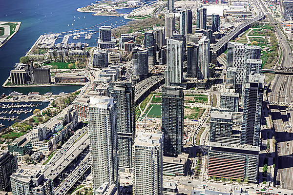 포토 JPG 해외이미지 공원 여행 캐나다 비즈니스 하늘 지붕 거리 아파트 안테나 사람없음 건물 금융 도시풍경 컬러풀 사무실 탑 항구 사진촬영 고층빌딩 도시 센터 도심 정상 저녁 큼 콘도 지역 북쪽 대도시 스카이라인 토론토 해외포토 건축물 공공시설 컬러 북아메리카 통신 교통시설 숙소 주택 풍경 빌딩 경제 촬영 야간 크기 방향 파일형식 이미지허브