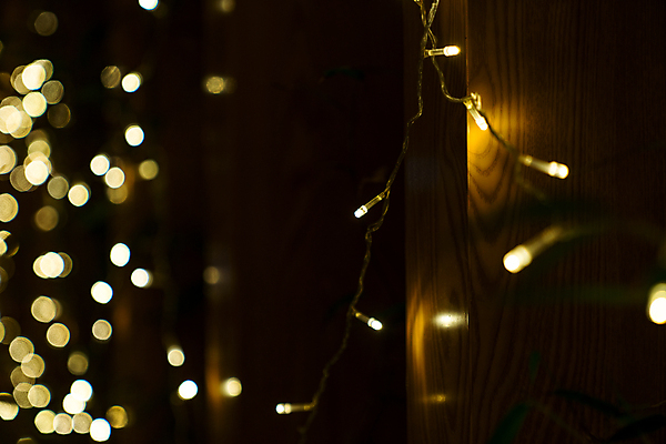 포토 JPG 해외이미지 디자인 행복 백그라운드 크리스마스 추상 휴가 전등 새로움 미술 이벤트 사람없음 장식 빛 노란색 파티 우주 검은색 축제 어둠 흰색 축하 커튼 화려 황금 소프트포커스 연도 오브젝트 질감 보케 마법 광 블러 포트폴리오 효과 해외포토 기념일 감정 컬러 컨셉 무늬 문화예술 조명 촬영기법 파일형식 이미지허브