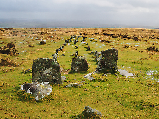 포토 JPG 해외이미지 구름 공원 자국 자연 잉글랜드 파노라마 서기 풍경 사람없음 야외 초록색 걷기 맑음 침묵 하이킹 바위 흰색 시골 황무지 오솔길 청소 언덕 지역 청동 멀리 고립 다트무어 서쪽 선로 울퉁불퉁 전국 화강암 해외포토 자연요소 공공시설 길 컬러 모션 레저 날씨 영국 촬영기법 소리 암석 방향 생태계 파일형식 이미지허브