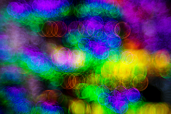 포토 JPG 해외이미지 디자인 백그라운드 크리스마스 겨울 추상 휴가 새해 사람없음 장식 파란색 빛 반짝임 컬러풀 파티 우주 축제 화환 축하 은색 야간 소프트포커스 12월 질감 보케 마법 빛망울 광 블러 카피스페이스 효과 해외포토 자연요소 계절 기념일 꽃 컬러 컨셉 무늬 모션 촬영기법 이벤트 공백 날짜 파일형식 이미지허브