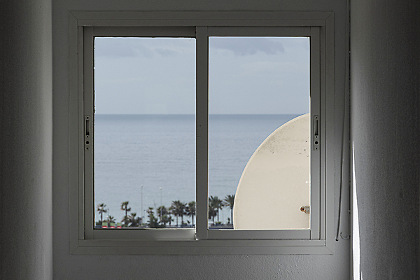 포토 JPG 해외이미지 라이프스타일 외관 유럽 벽 바다 여행 건축양식 창문 자연 하늘 휴가 아파트 주택 풍경 사람없음 야외 내부 건물 장식 초록색 물 여름 파란색 컬러풀 수확 흰색 도시 가장자리 묘사 옛날 혼자 해외포토 자연요소 건축물 계절 건축 나라 컬러 농업 생활 둘레 생태계 파일형식 이미지허브