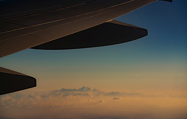 포토 JPG 해외이미지 구름 지구 여행 백그라운드 날개 오렌지 비즈니스 창문 교통시설 자연 하늘 휴가 산 비행기 안테나 풍경 사람없음 야외 파란색 햇빛 우주 일출 일몰 자유 흰색 정상 소프트포커스 땅 항공 제트기 천국 스카이라인 넘어짐 대패 절정 해외포토 자연요소 컬러 교통 컨셉 과일 통신 항공교통 모션 대중교통 촬영기법 태양 노을 시설 생태계 파일형식 이미지허브