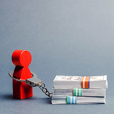 포토 JPG 해외이미지 회색배경 실내 사람없음 말_게임 돈다발 수갑 구속 빚 해외포토 백그라운드 컨셉 돈 내부 경제 회색 파일형식 이미지허브